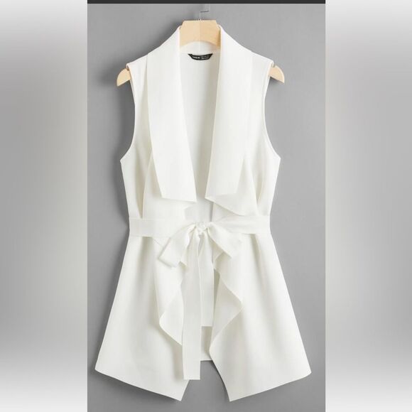 SHEIN Solid Waterfall Vest With Belt - Picture 1 of 8